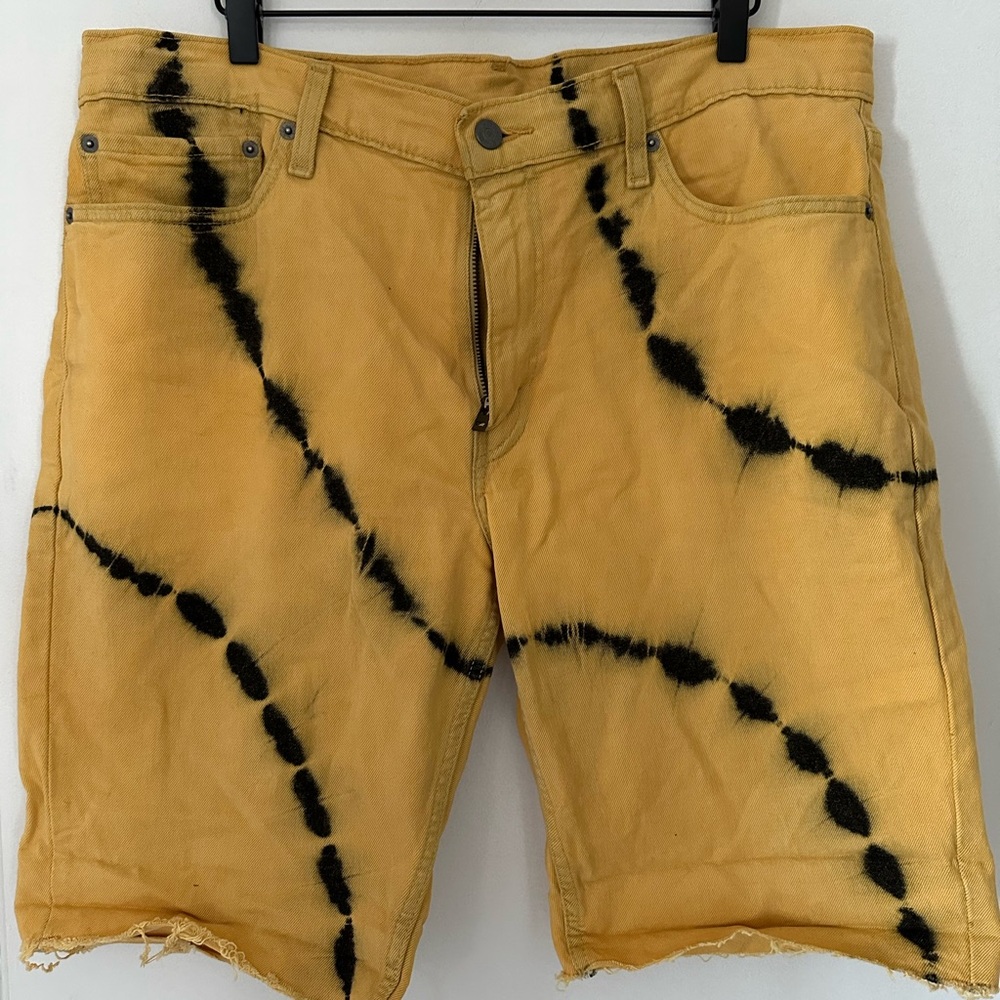 Levi’s 511 slim shorts